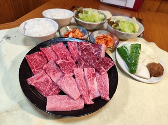 家族盛り　（夜定食）