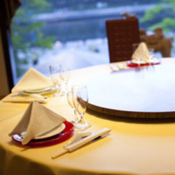 ＜Bコース◆2H飲み放題付き＞ふかひれスープや北京ダック、白菜と干し貝柱の煮込みに点心2種など