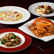 香辛料や調味料を駆使してお作りするコース料理