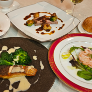 メインの魚料理、肉料理にこだわったメニューです。特別な方とのお食事におすすめ！（写真はイメージです）