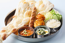 チキンティッカとカレー2種類などは8品付きセット◎女子会やママ会におすすめです♪