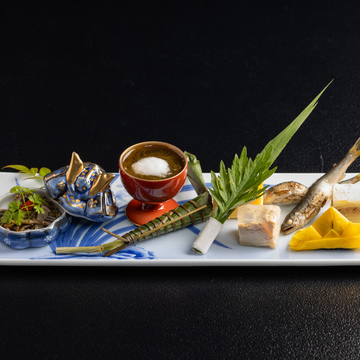 ◆会席料理11000円　（昼・夜　6000円～15000円まで各種ご用意）