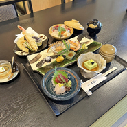法事のお席にふさわしい懐石料理。大切な人、大切な時のおもてなしにどうぞ。