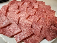 A5黒毛和牛が食べ放題