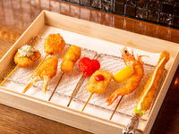 スティック生野菜付きの串カツコースです。