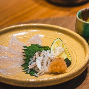 厳選した虎河豚を味わう至福の《福》コース日本酒ペアリング付【23,500円】