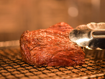 デミグラスの深みの中に、トマトの酸味や甘みが溶け込む『神戸牛のボロネーゼ』