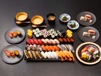 新鮮なネタをお腹いっぱい味わう、コース仕立ての食べ放題をお楽しみください。
※写真はイメージです