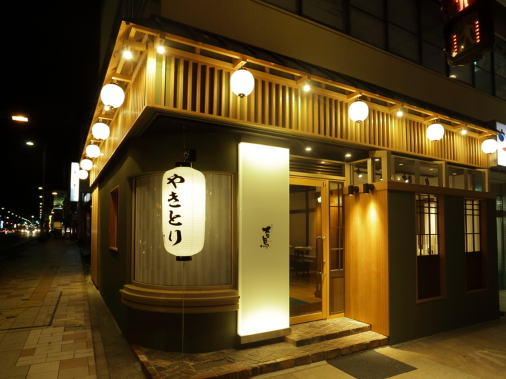 健軍電停目の前。ゆっくり飲んでも帰りやすいのが魅力