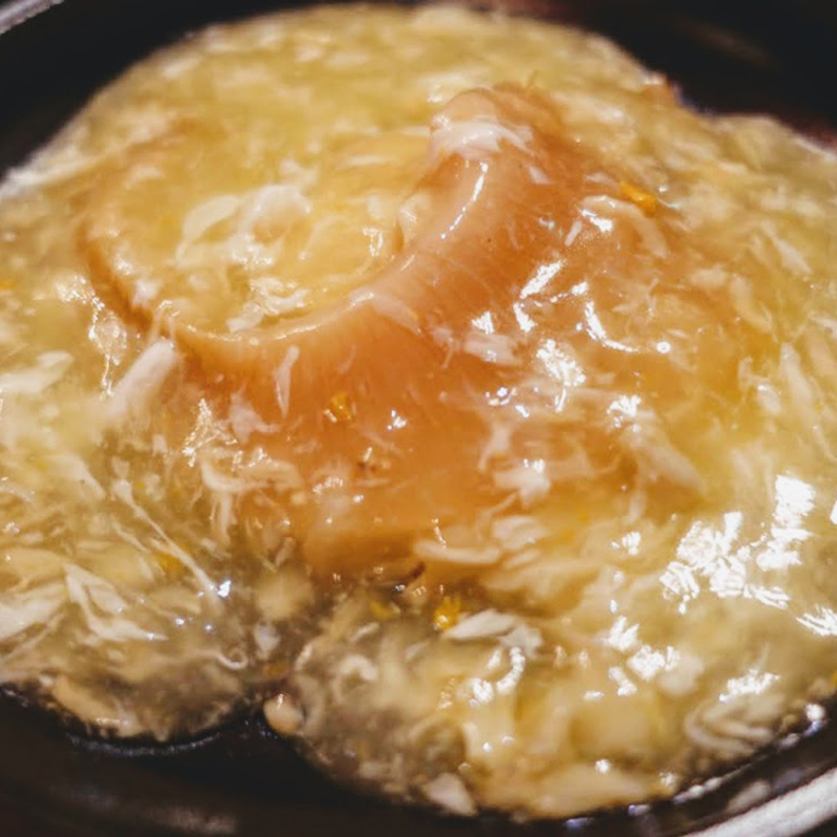 生湯葉入りふかひれの姿煮(背びれ約100g)