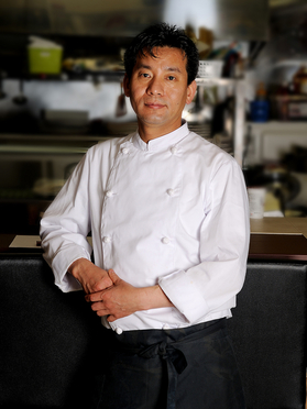 イ　ヒョンファン 氏